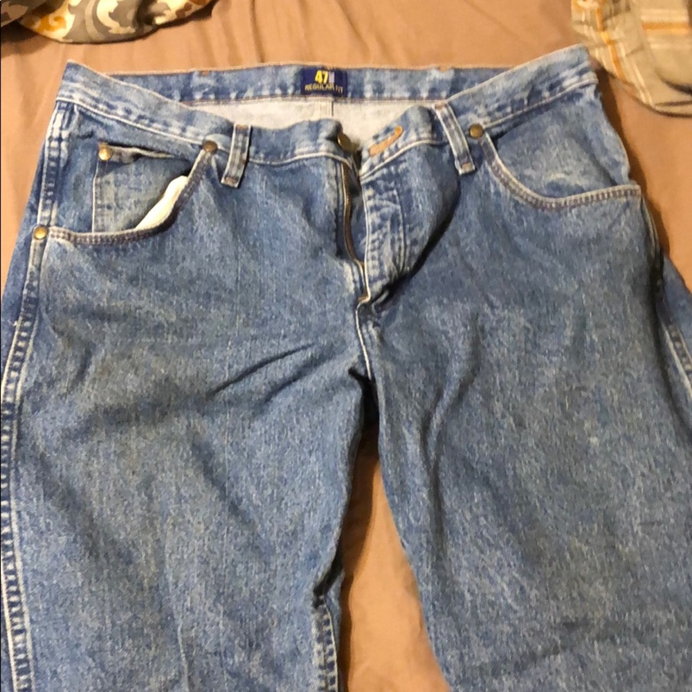 Men’s wrangler 34/30 reg fit